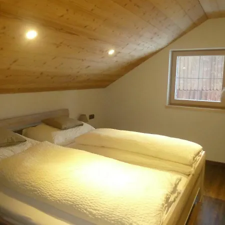 Bauernhof Mangeng Apartman Klösterle am Arlberg